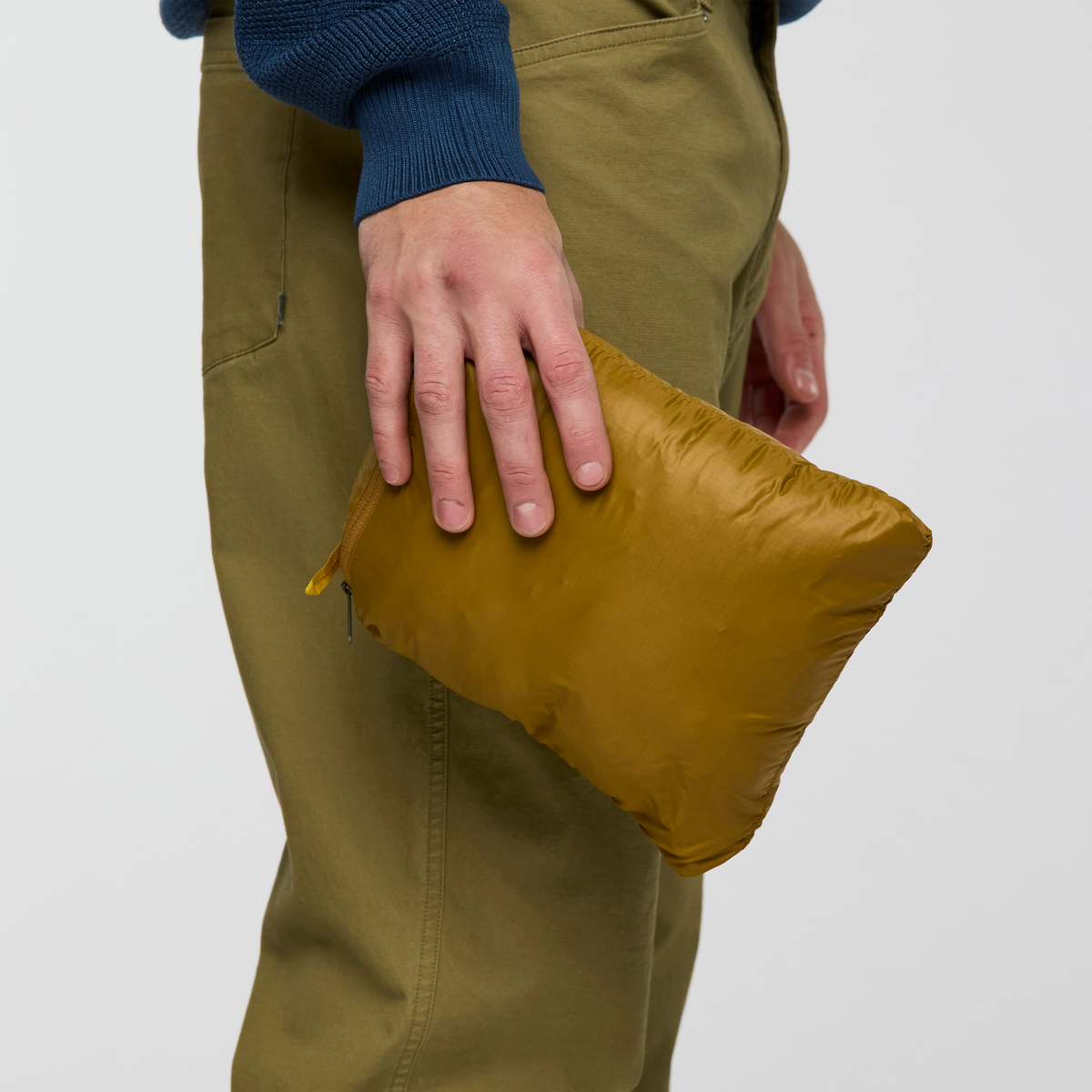 Fuego Down Vest - Men's - Bronze/Gold - US 6651