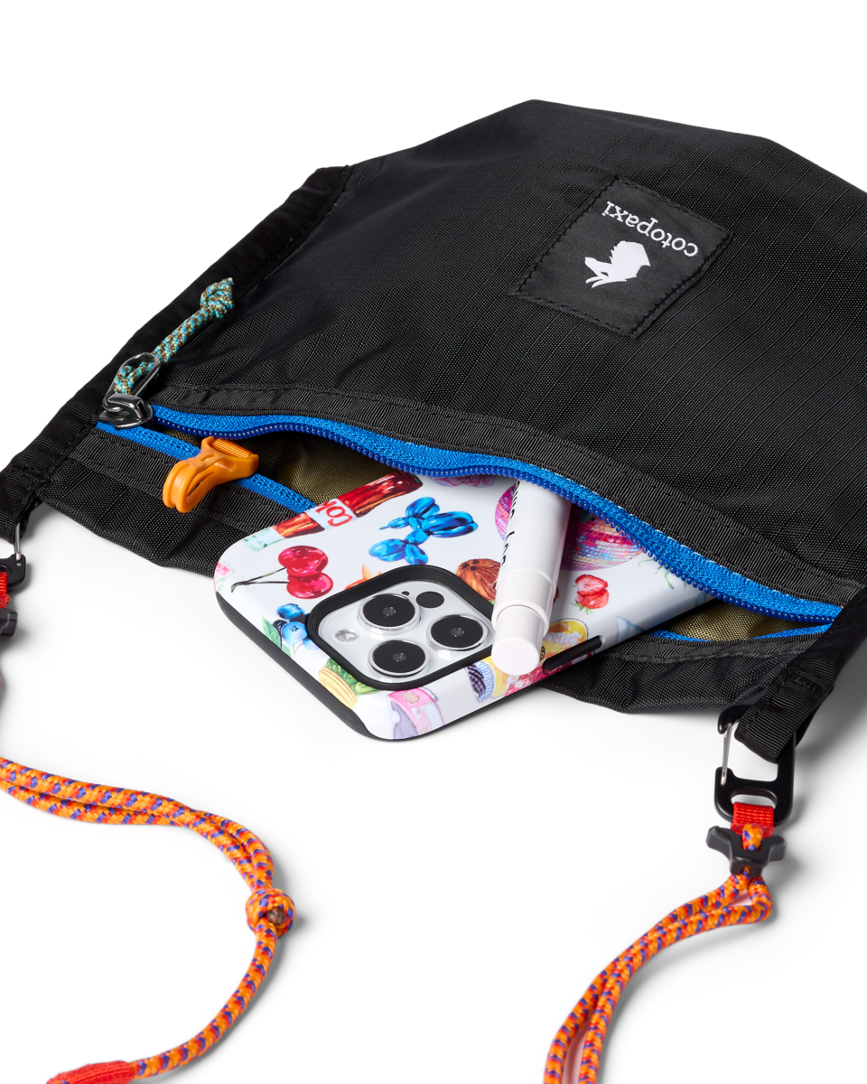 Lista 2L Lightweight Crossbody Bag - Cada Día - Black - US 4713