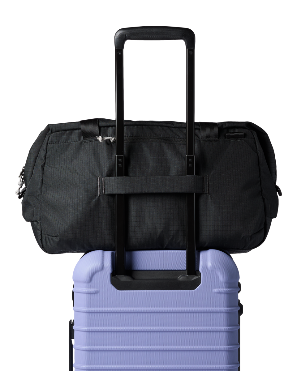 Viaje 35L Travel Duffel - Cotopaxi Black - US 7497