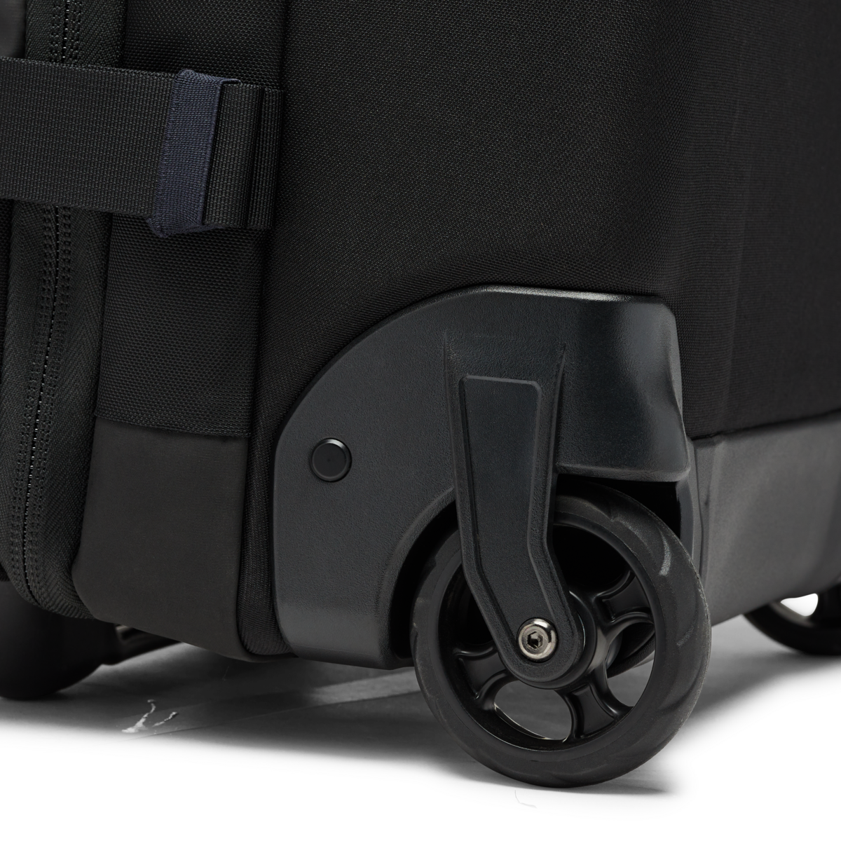 Allpa 38L Roller Bag - Black - US 5783