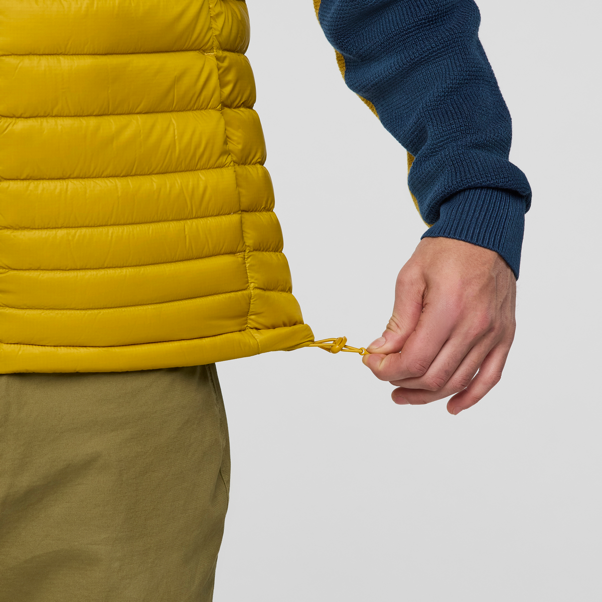 Fuego Down Vest - Men's - Bronze/Gold - US 6145
