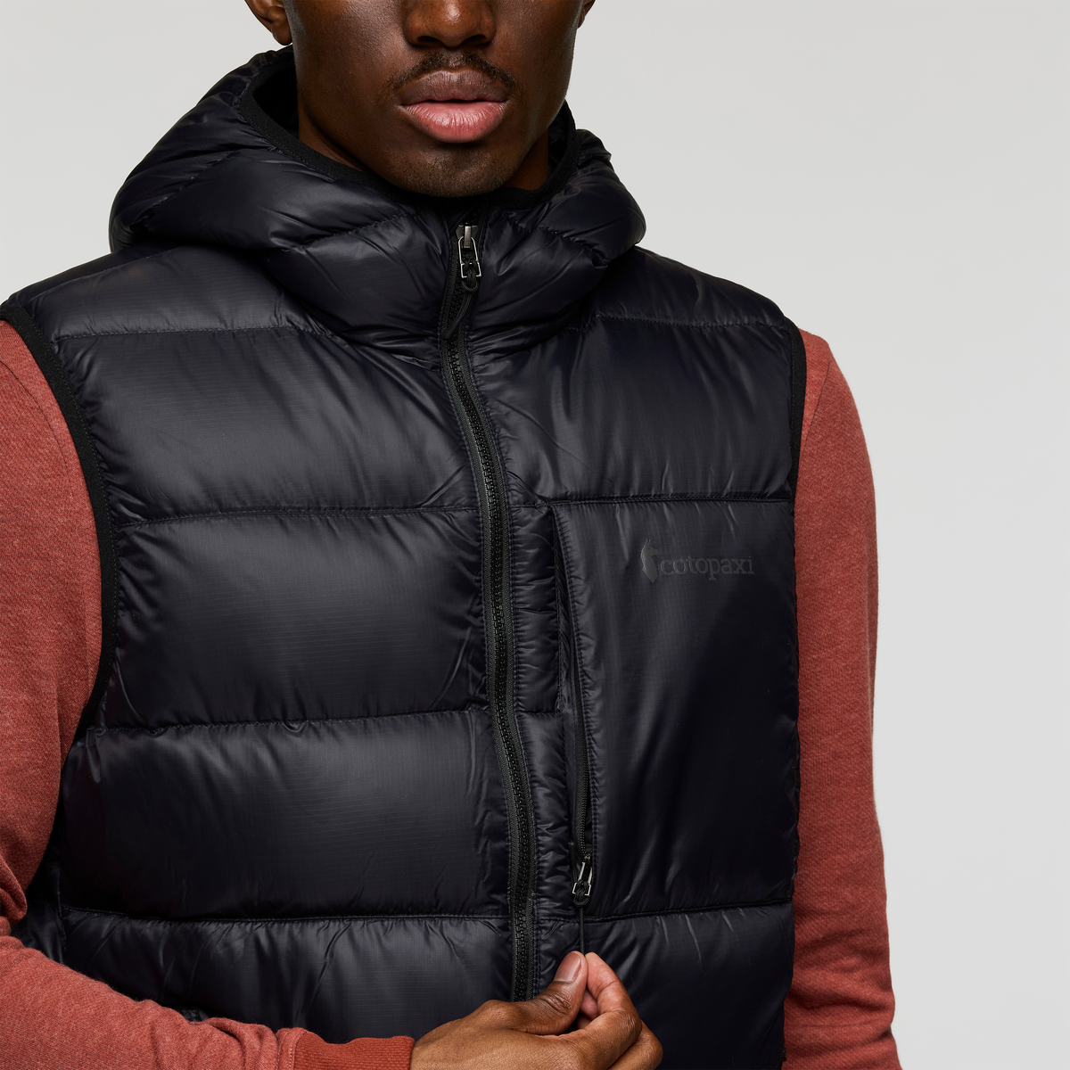 Fuego Max Down Vest - Men's - Cotopaxi Black - US 9384