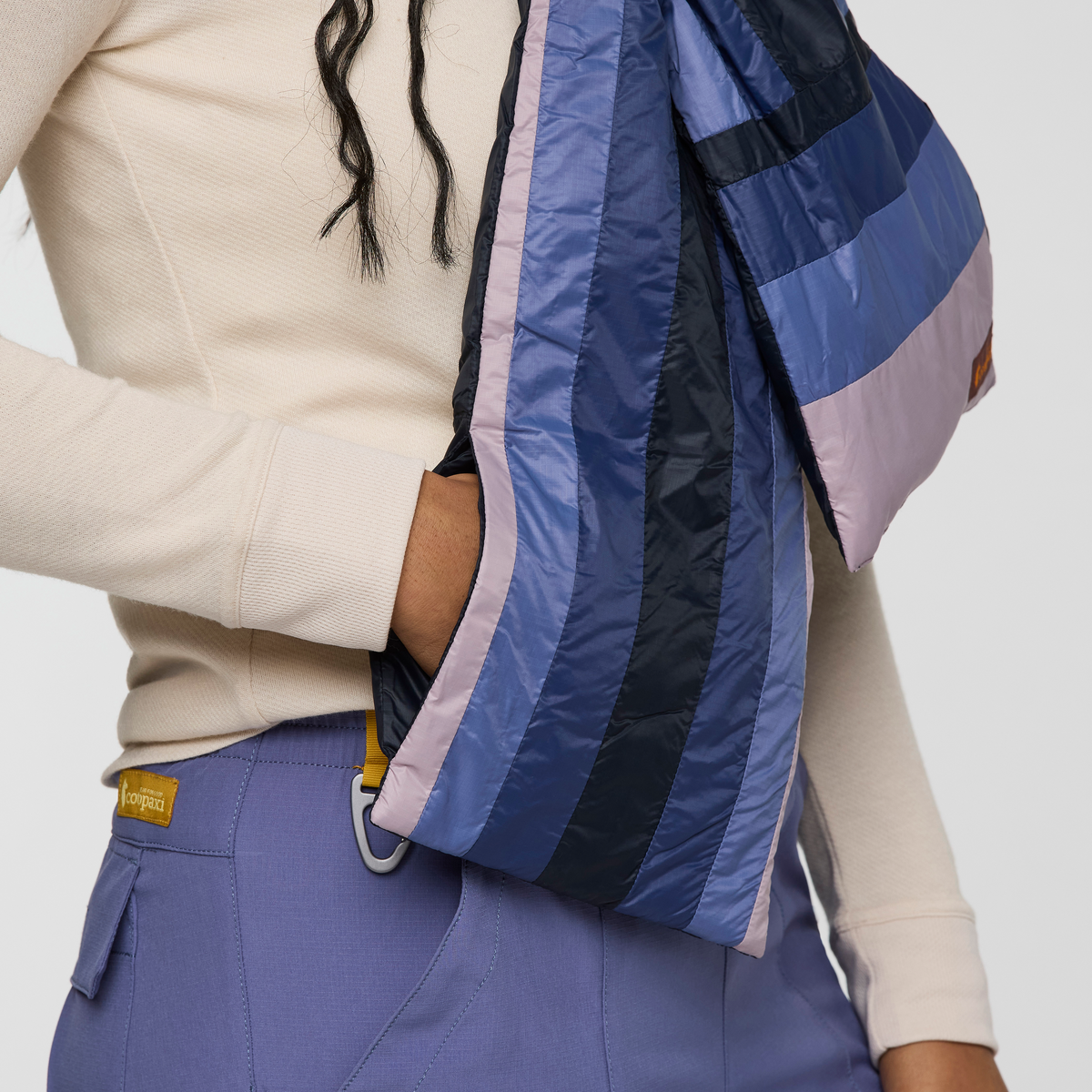 Fuego Down Scarf - Carbon Stripes - US 3944