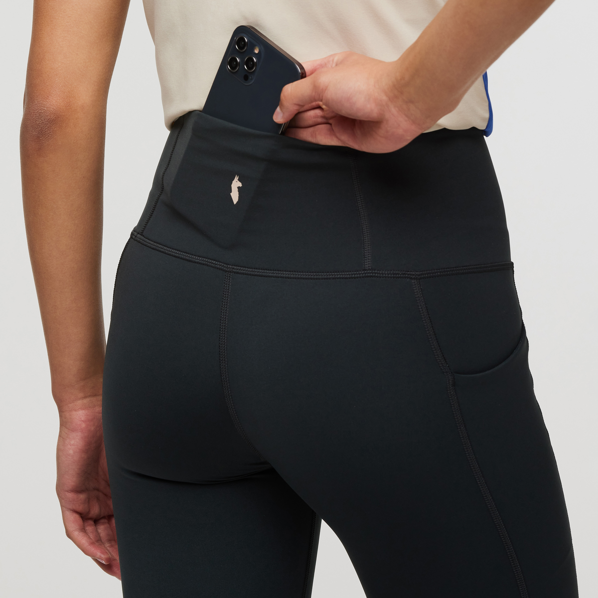 Muevo Tight - Women's - Cotopaxi Black - US 5253
