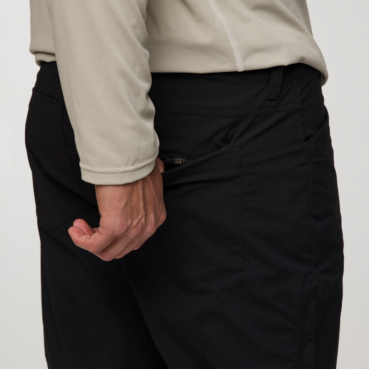 Coraje Tech Pant - Men's - Black - US 1841