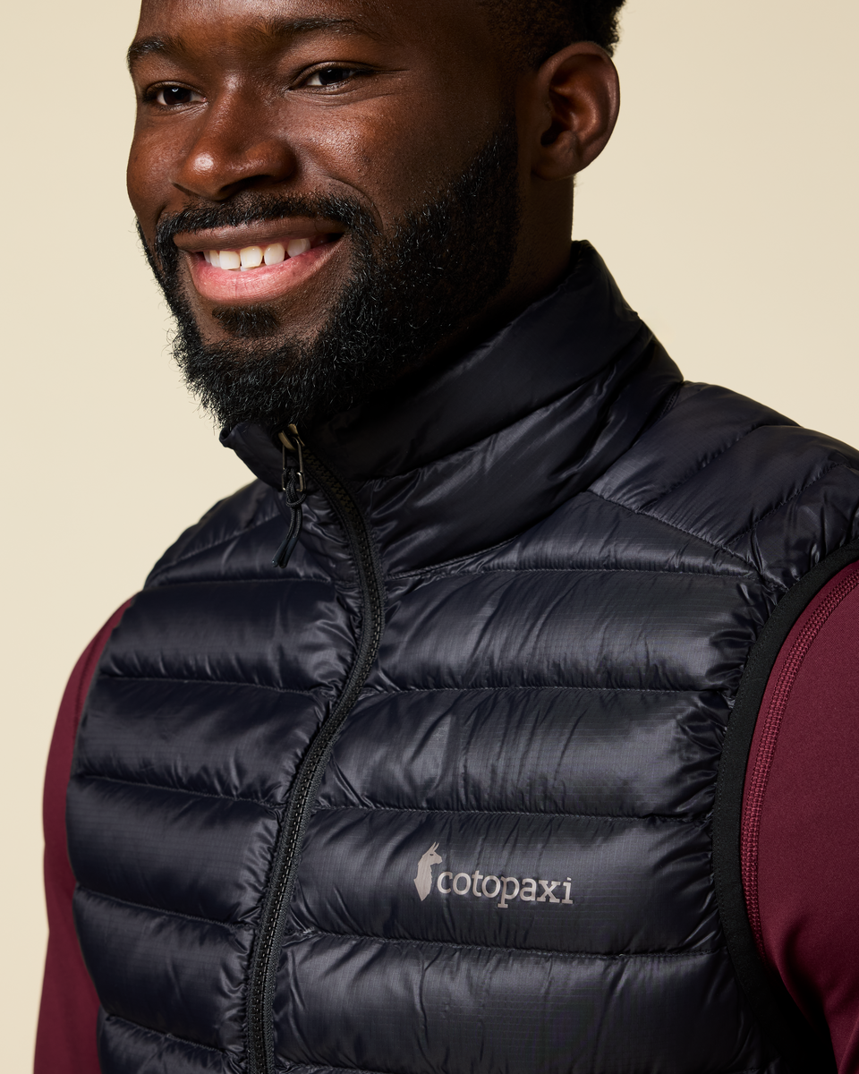 Fuego Down Vest - Men's - Cotopaxi Black - US 3515