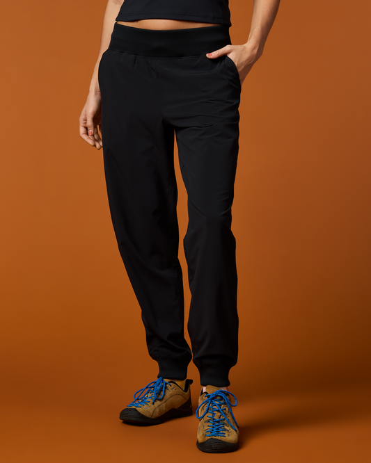 Cambio Jogger - Women's - Black - US 7168