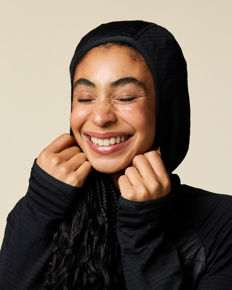 Capa Hybrid Insulated Hooded Jacket - Women's - Cotopaxi Black - US 2836