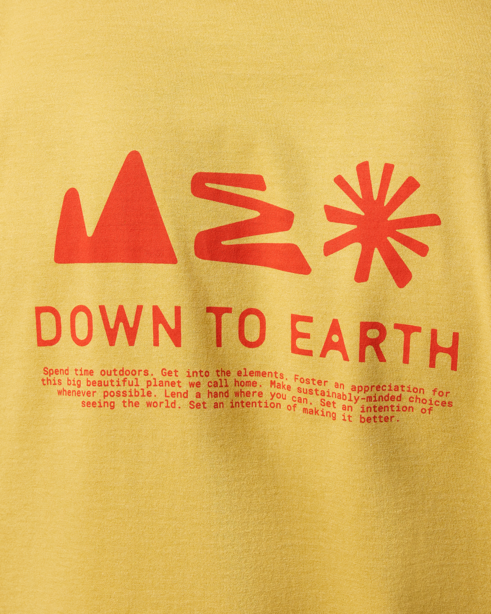 Mountain Magic T-Shirt - Men's - Husk - US 3929
